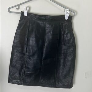 Vintage Wilson Black Leather Mini Skirt Size Small